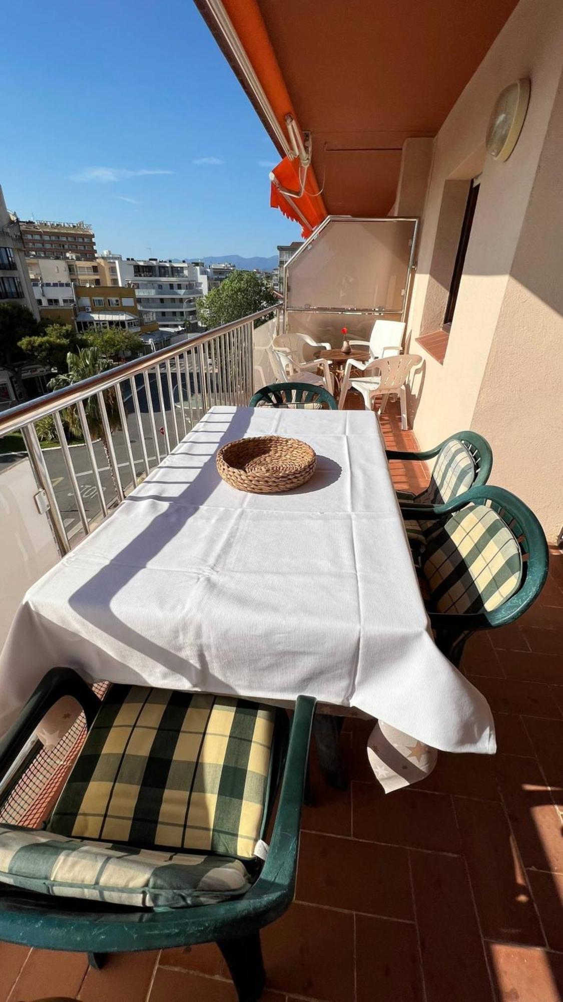 Piso Vista Mar Y Parking En Roses Av-30 Apartment Exterior photo