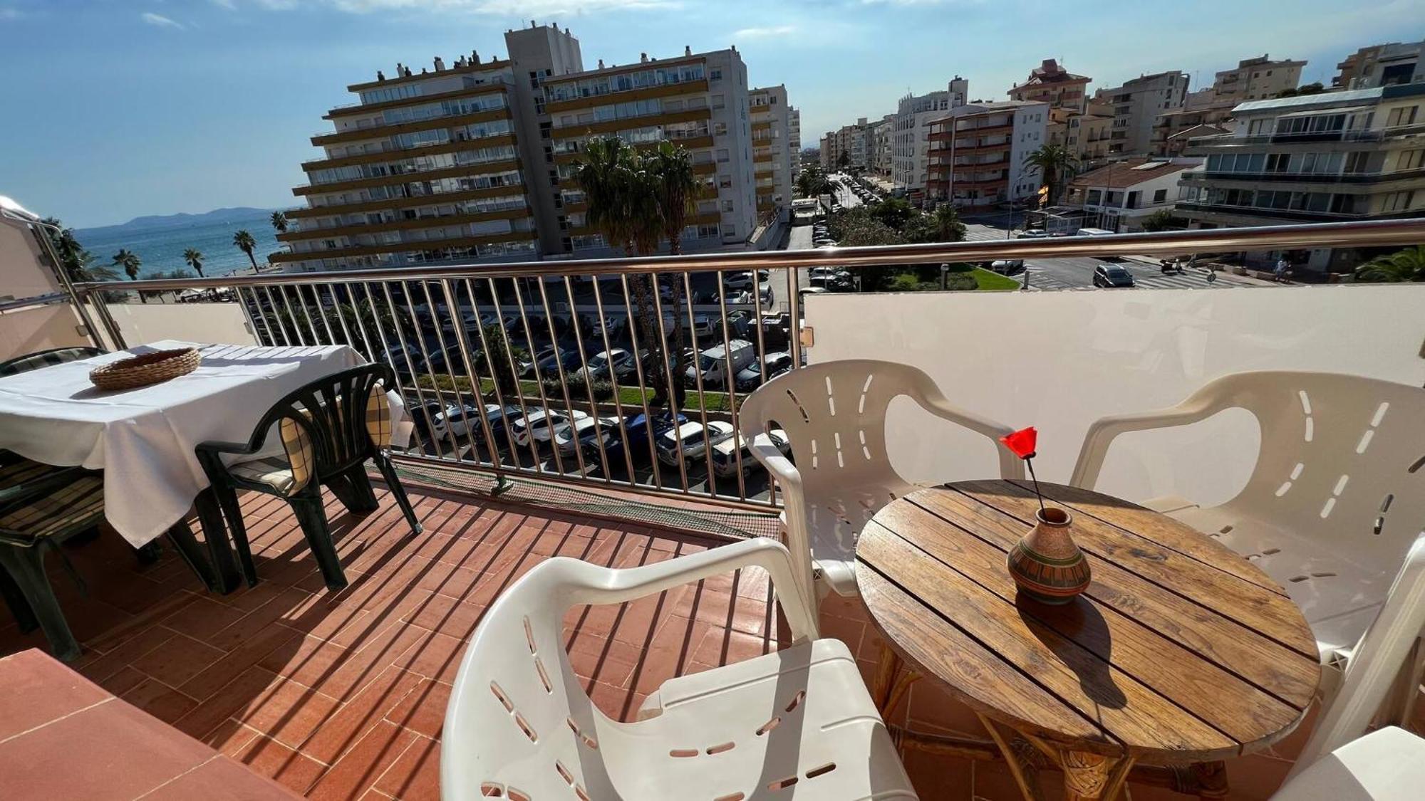Piso Vista Mar Y Parking En Roses Av-30 Apartment Exterior photo